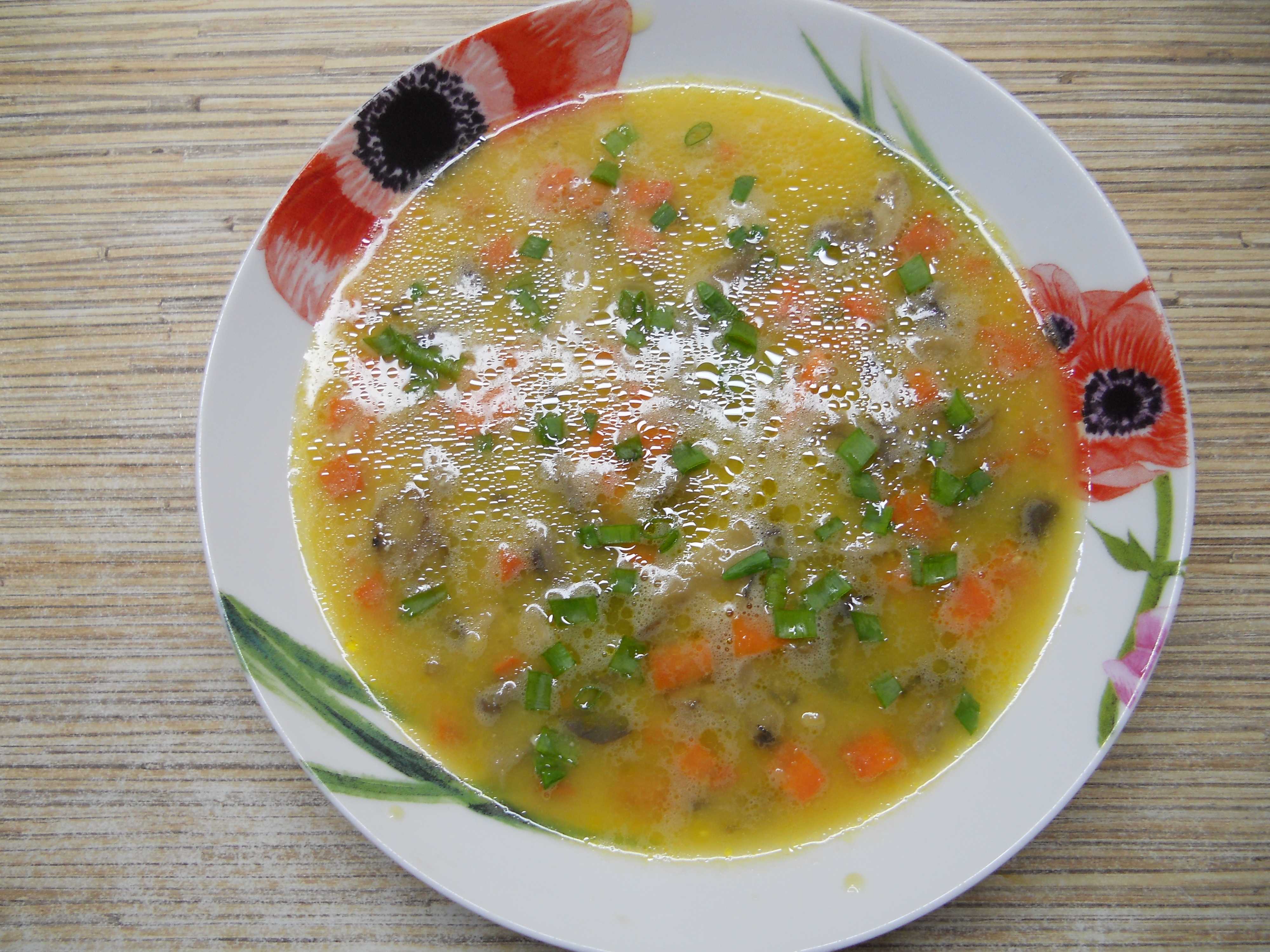 Рецепт супа в постные дни. Гороховая похлебка постная. Гороховый суп постный. Постный овощной суп. Гороховый суп овощной.