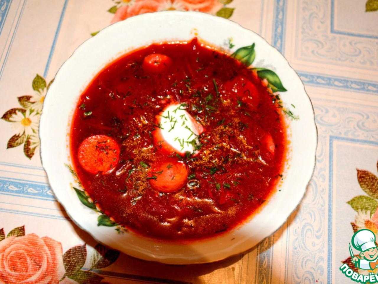 Горячий свекольник с мясом