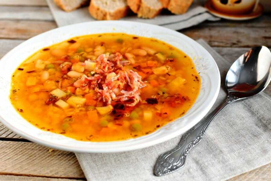 Суп из фасоли: 9 сытных рецептов