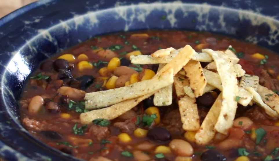 Мексиканский суп с кукурузой и фасолью — просто и доступно