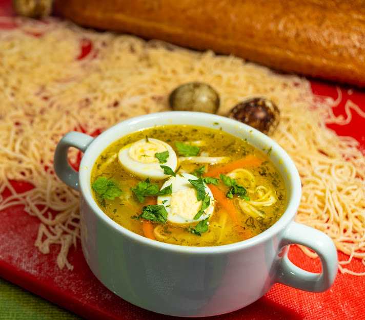 Куриный суп с лапшой: как приготовить по домашнему рецепту