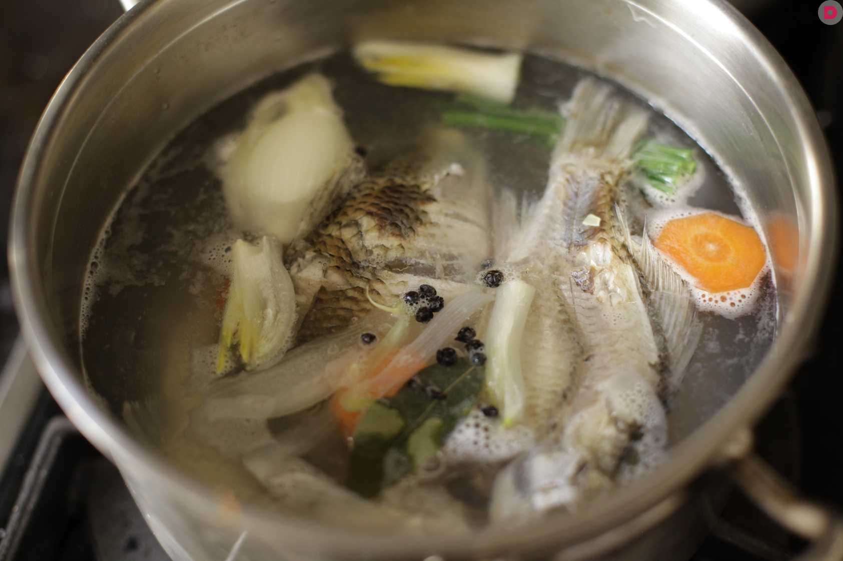 Рыбный бульон – рецепты, как сварить прозрачный или осветлить
