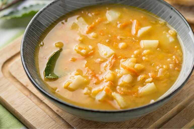 Гороховый суп с копченой курицей рецепт с фото пошагово - 1000.menu
