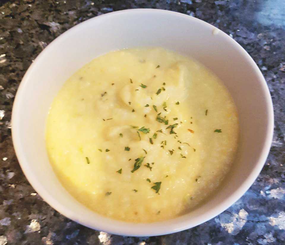 Крем-суп из картофеля и и запеченного чеснока с куриным филе - кулинарный рецепт с пошаговыми инструкциями | foodini