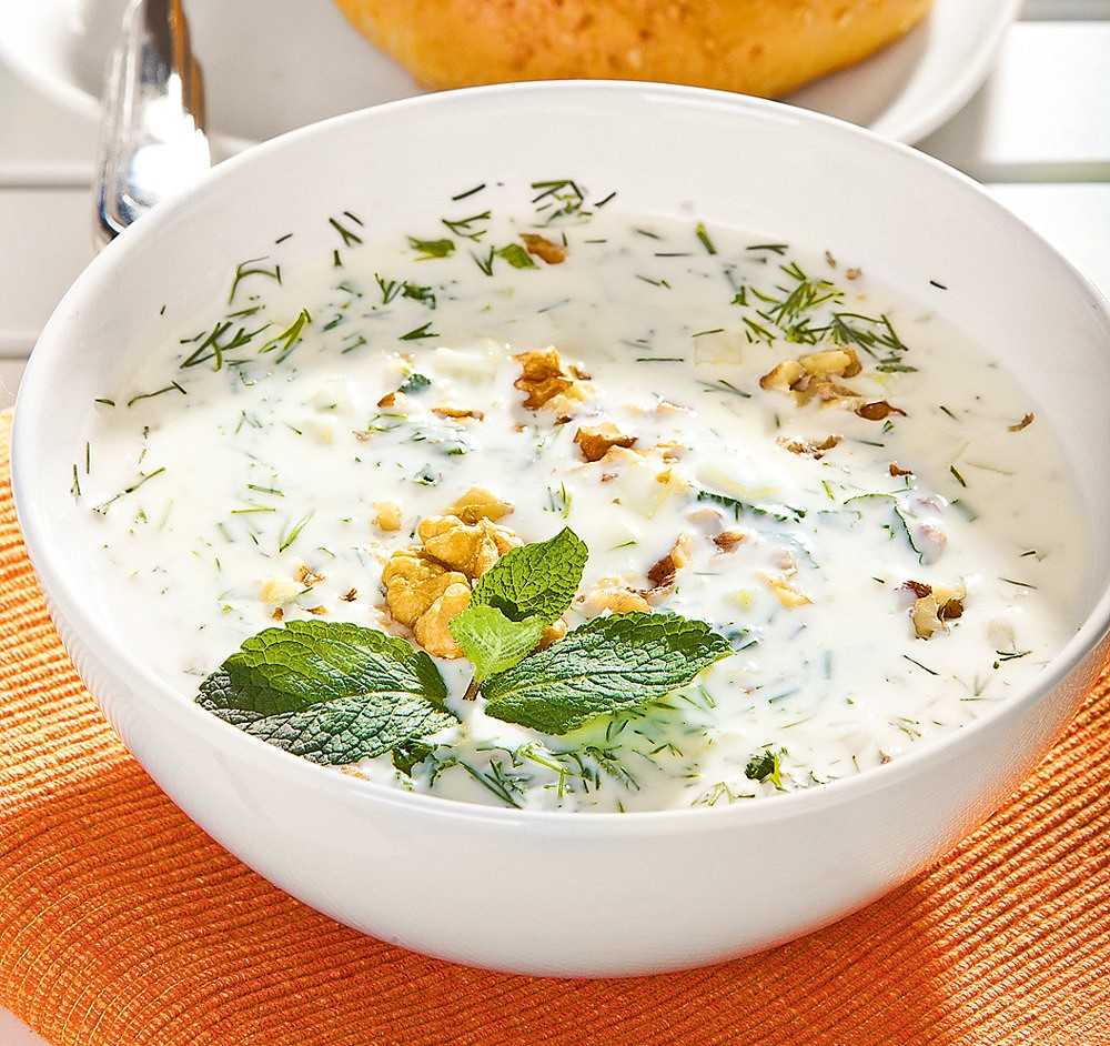Холодный суп из йогурта - рецепт с пошаговыми фото | меню недели