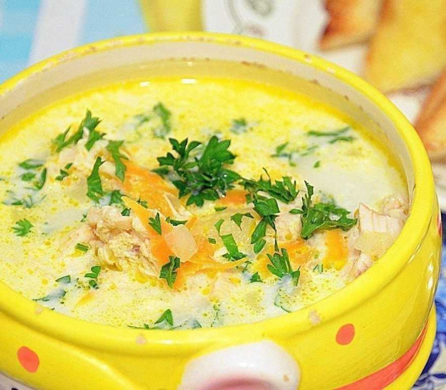 Сырный суп с ветчиной и картошкой