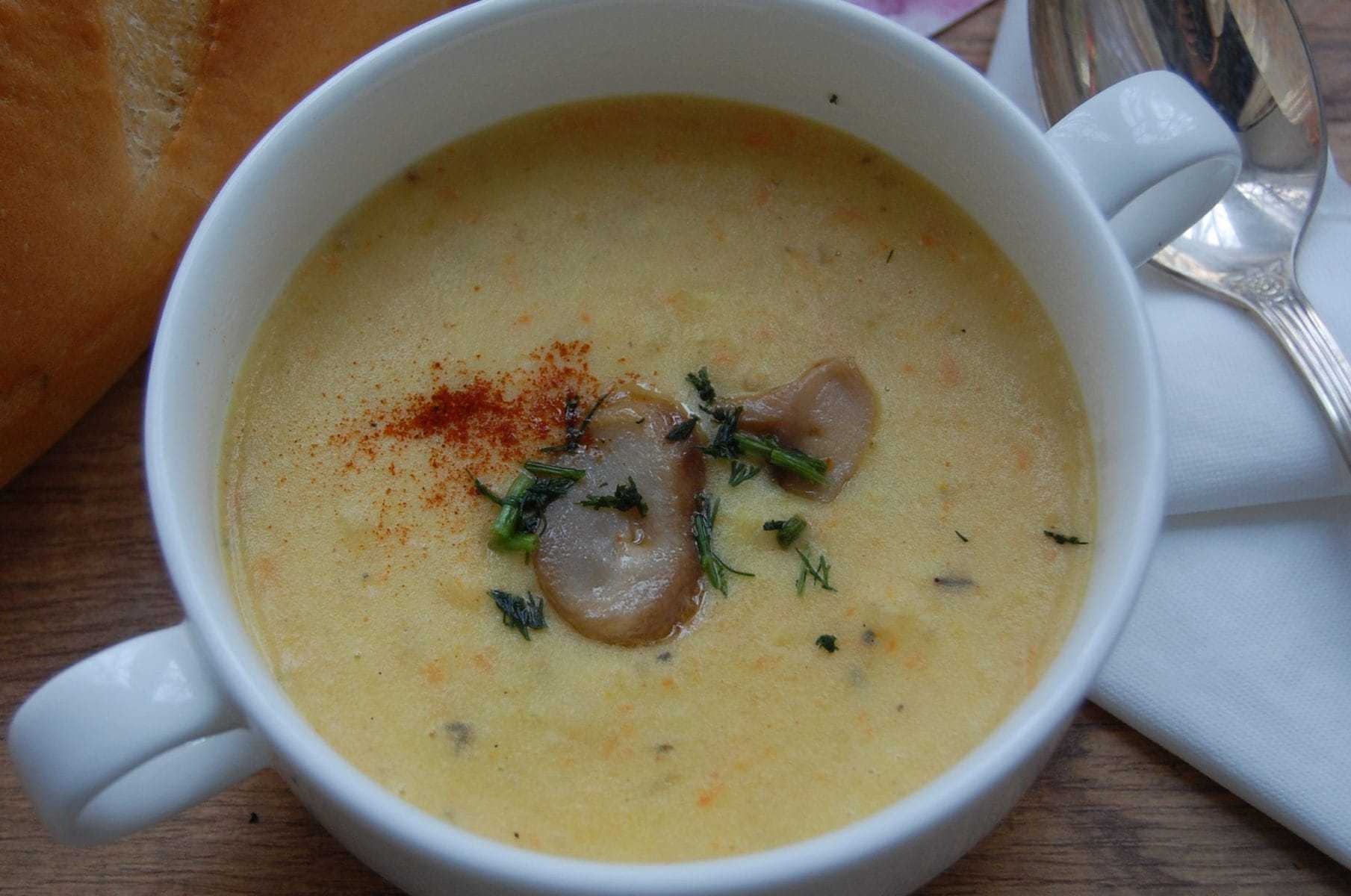 Крем суп из шампиньонов с картошкой