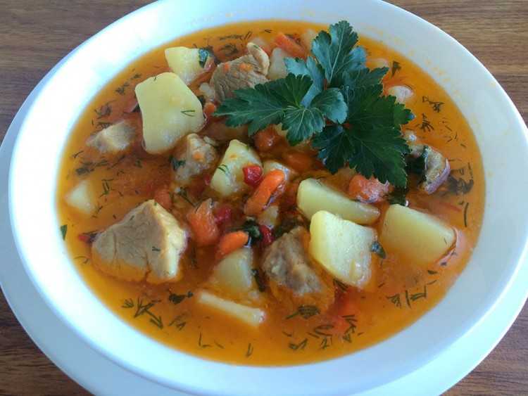 Как приготовить вкусный суп с мясом и картошкой
