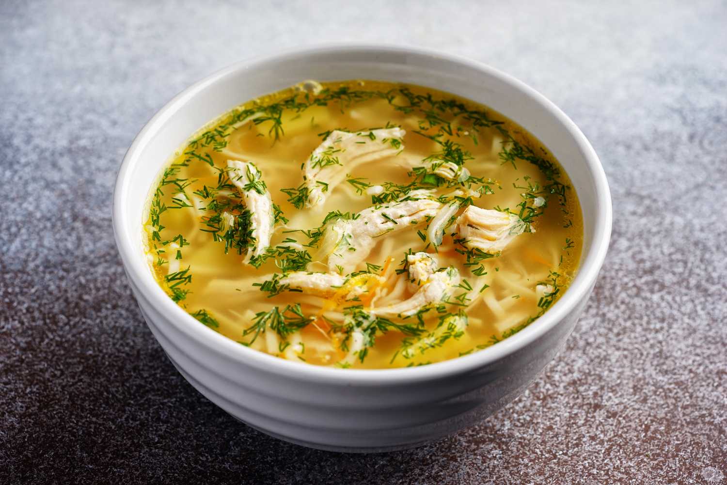 Суп лапша с курицей - самое популярное первое блюдо: рецепт с фото и видео