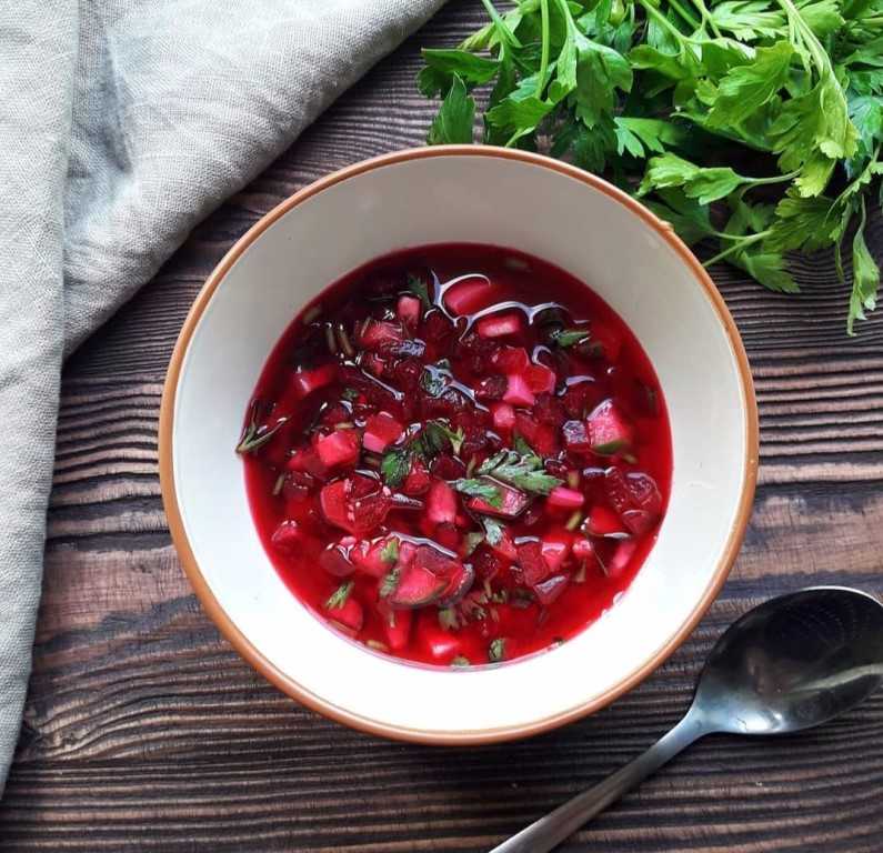 Свекольник - классические рецепты холодного супа