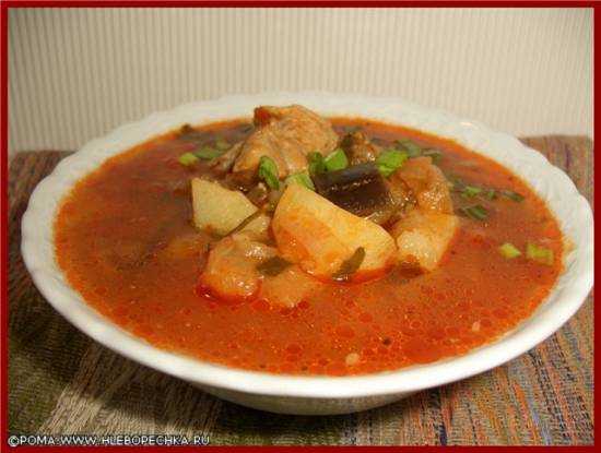 А вы пробовали готовить суп из баклажанов с помидорами и другими вкусняшками?