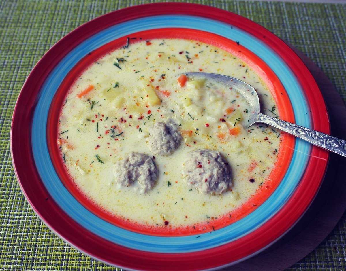 Сырный суп с овощами и куриными фрикадельками рецепт с фото пошагово - 1000.menu