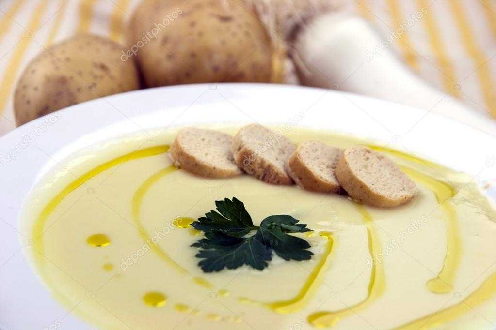 Картофельно-луковый суп