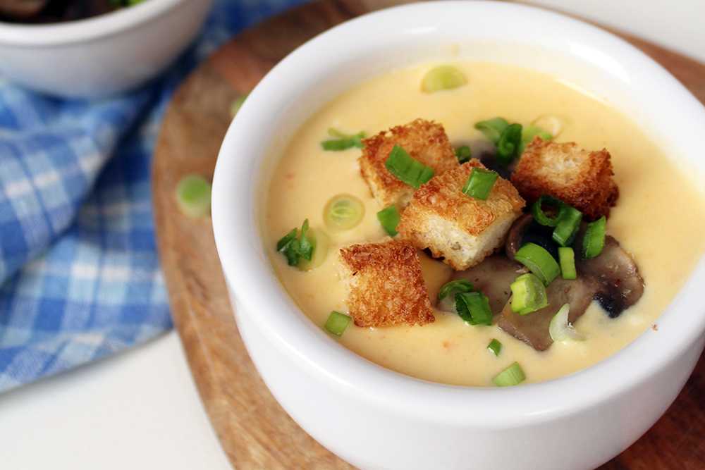 Суп луковый с беконом и брынзой рецепт с фото - 1000.menu