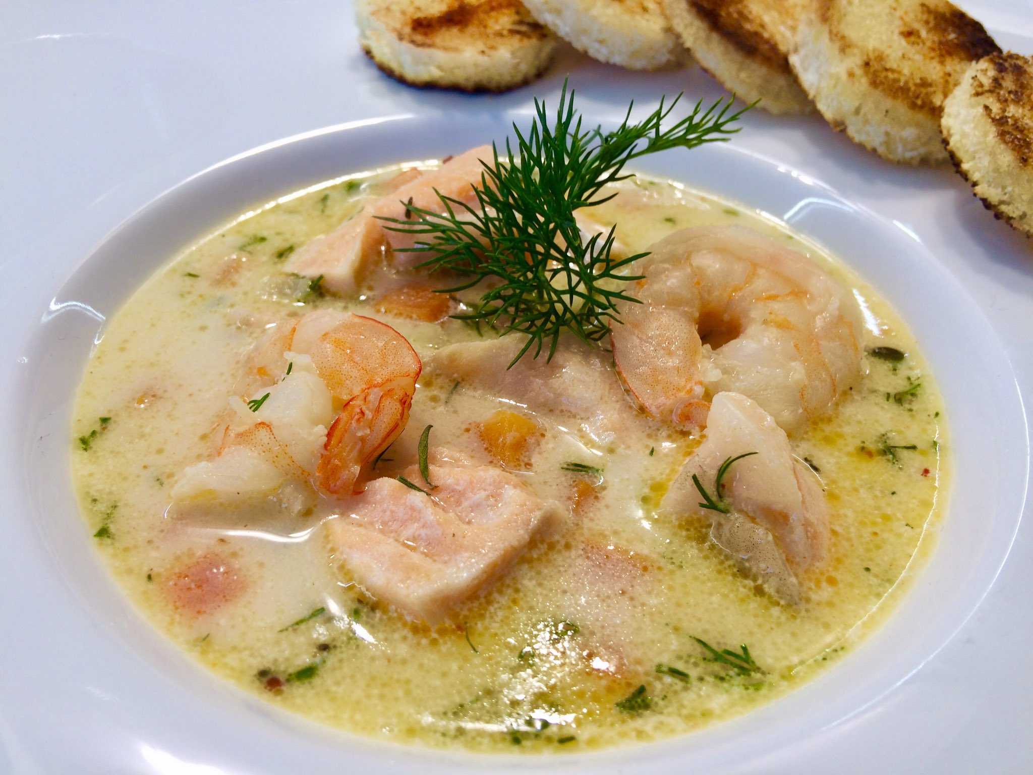 Крем суп с морепродуктами