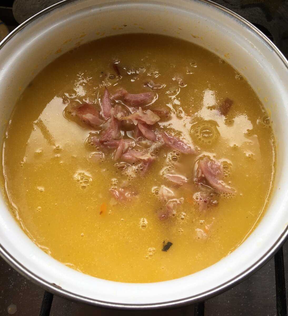 Суп гороховый с ребрышками свиными рецепт в кастрюле с фото пошагово