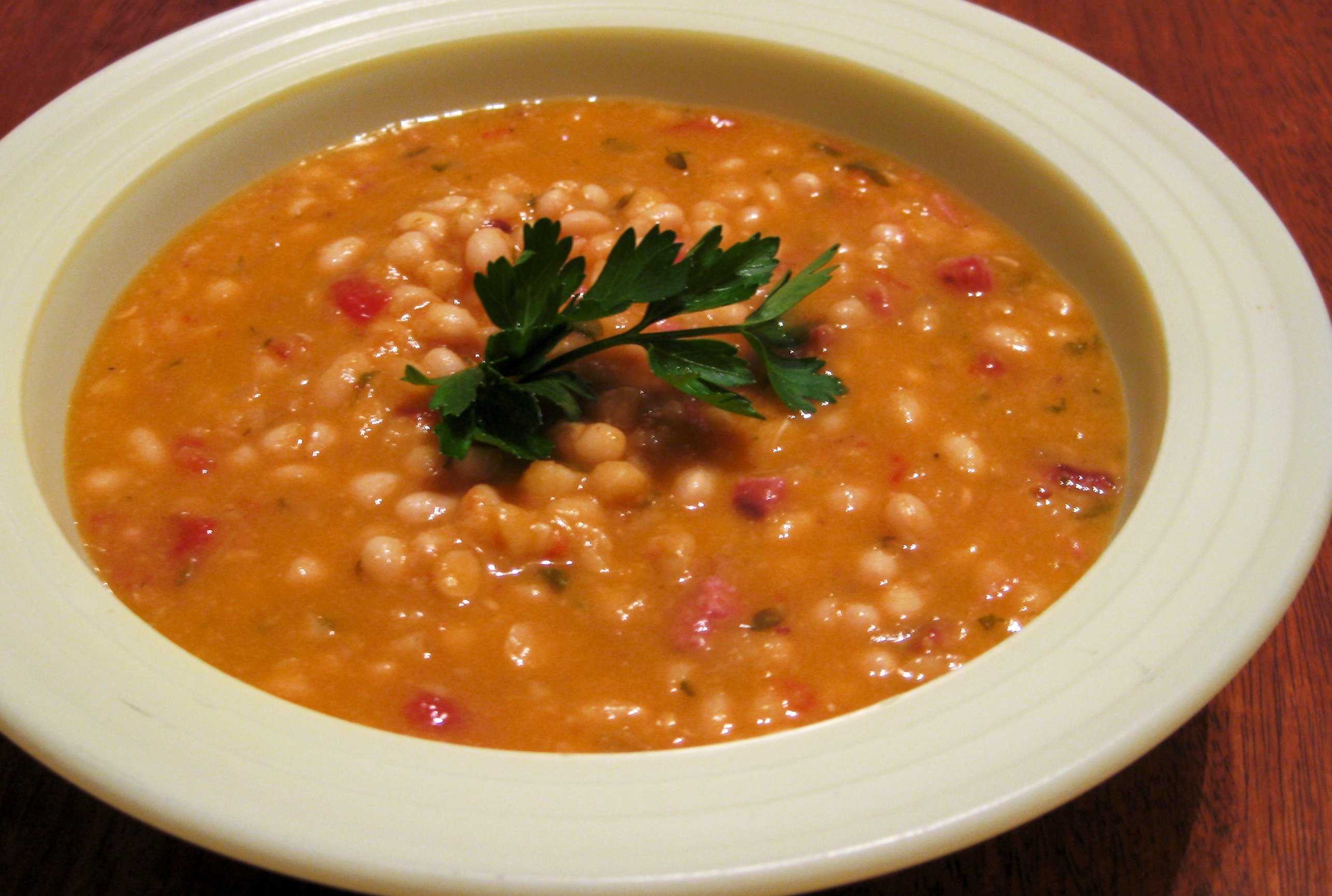 Фасолевый суп Азербайджанская