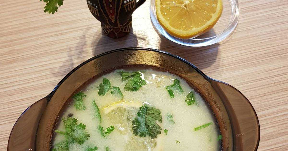 Суп с черепашьим мясом, овощами и душистыми травами