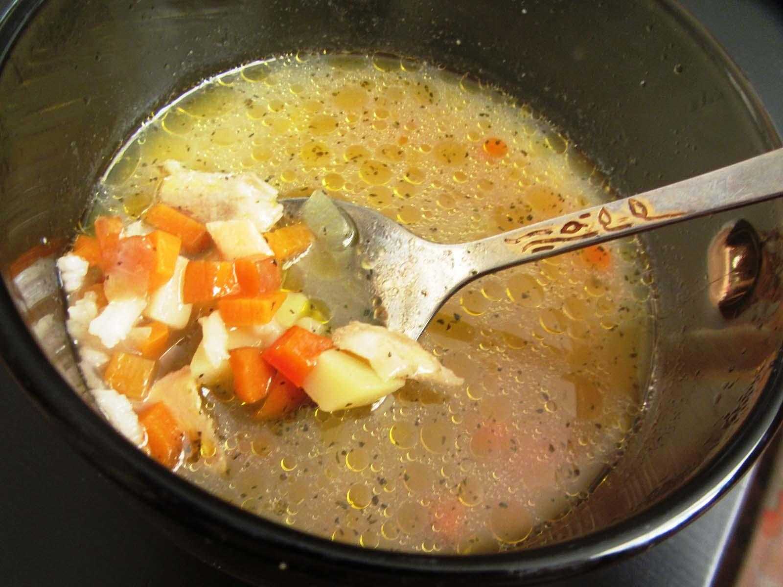 Готовим рыбный суп в мультиварке: просто, вкусно, быстро