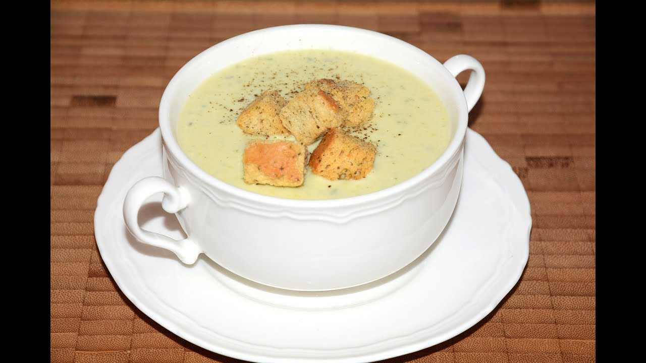 2017 году приготовили сырный суп. Сырный суп в мультиварке. Сырный суп в мультиварке редмонд. Сырный суп в мультиварке рецепты. Суп гороховый в мультиварке скороварке.