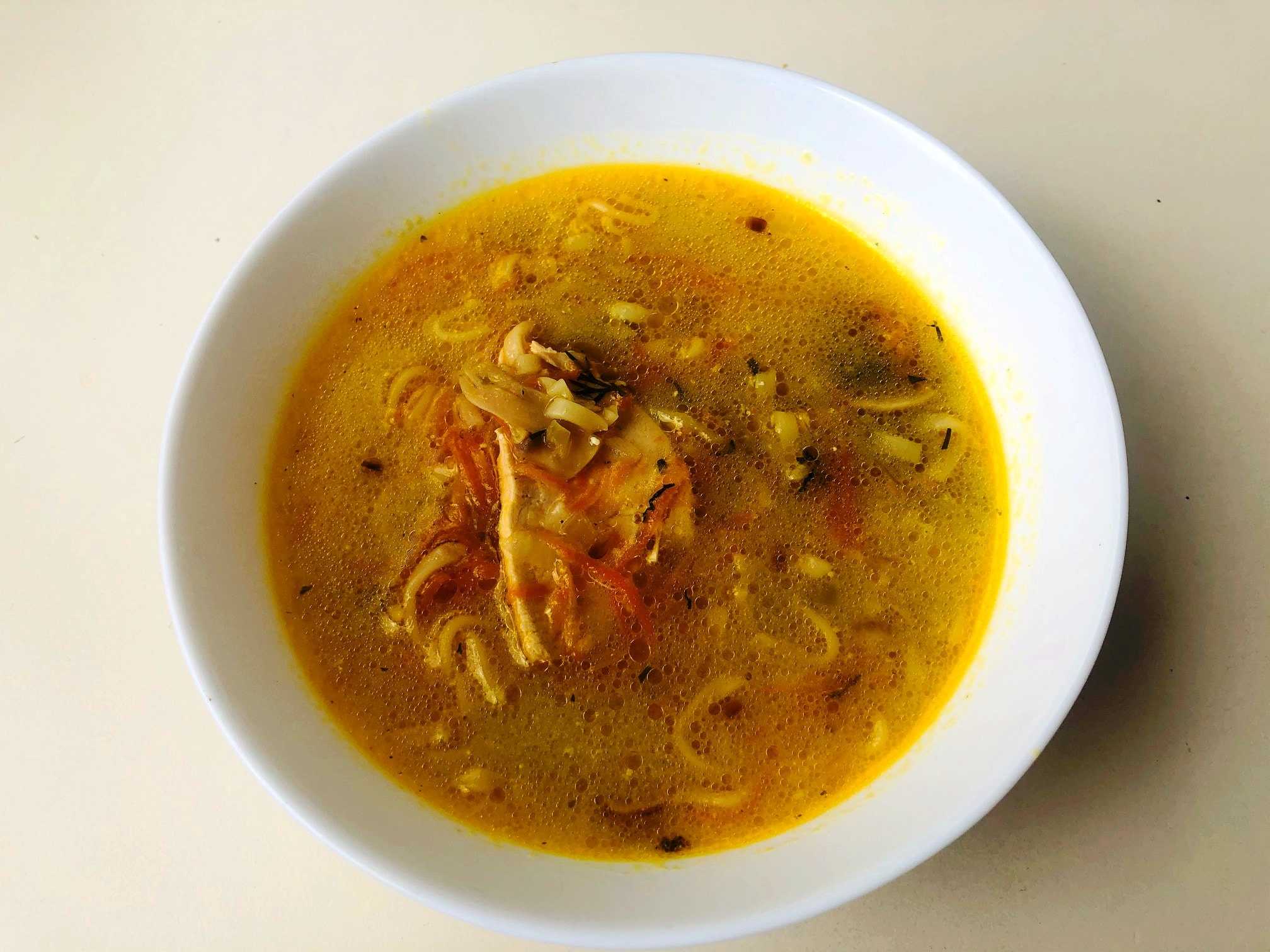 Салат радуга - рецепт с корейской морковкой, картошкой фри и...