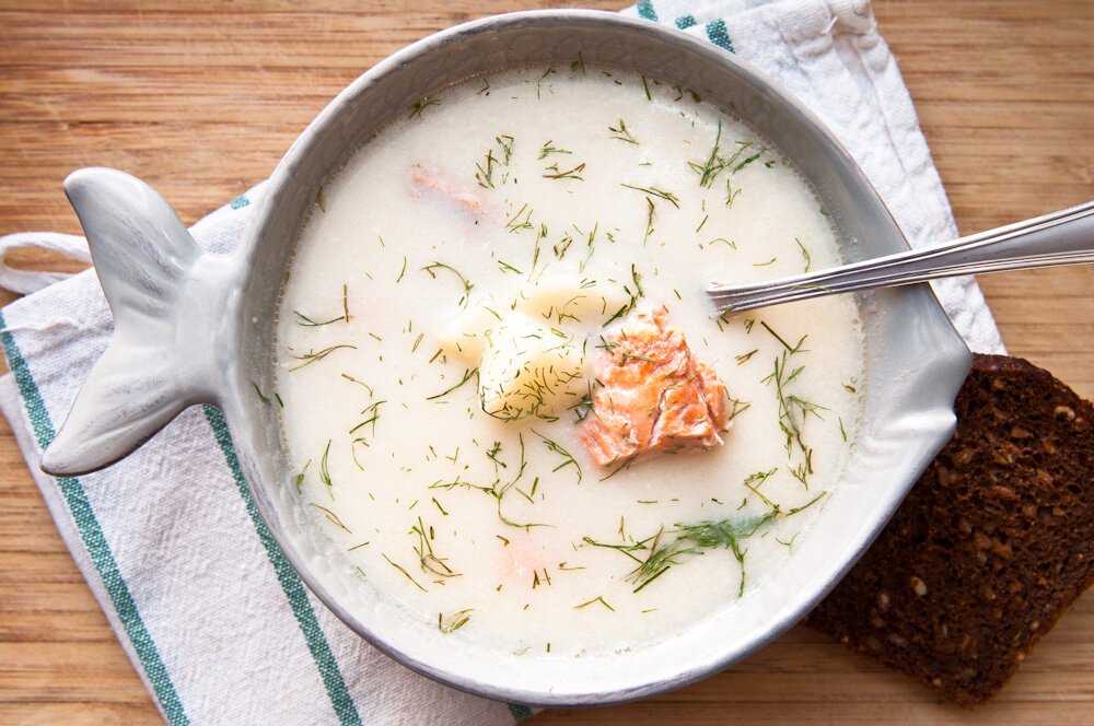 Финский суп с лососем и сливками: простой и вкусный рецепт