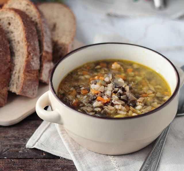 Куриный суп с перловкой – великолепное горячее: рецепт с фото и видео