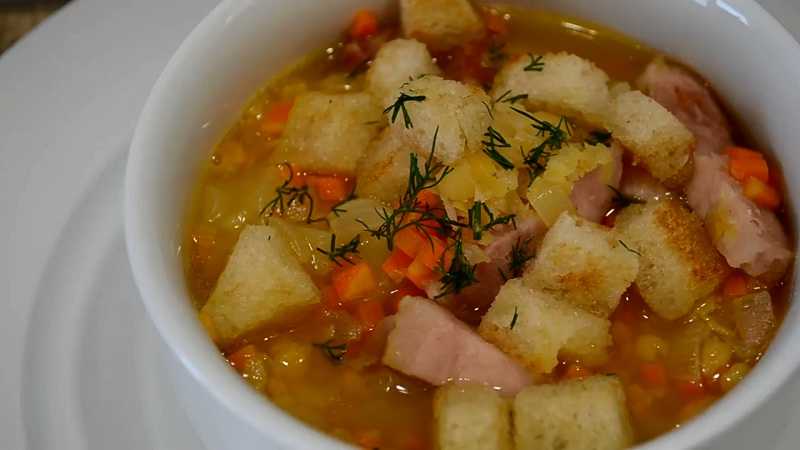 Гороховый суп с копченым окорочком рецепт с фото - 1000.menu