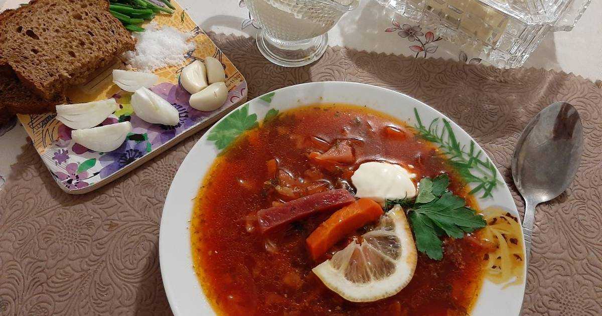 Борщ с курицей – пошаговые рецепты традиционного первого блюда. как вкусно сварить красный или зелёный борщ с курицей (пошагово) - автор екатерина данилова - журнал женское мнение