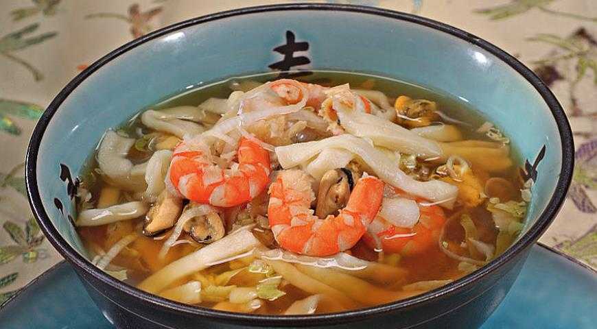 Томатный суп с рыбой и кукурузой рецепт с фото пошагово - 1000.menu