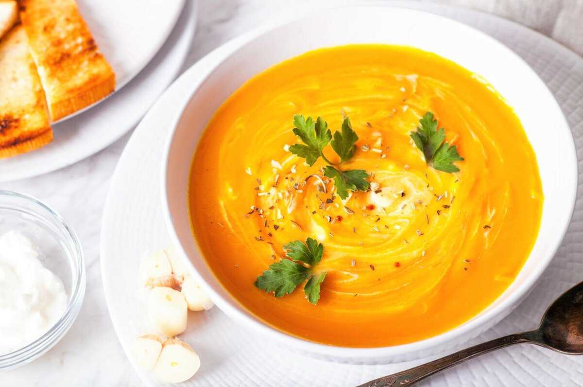 Крем-суп из тыквы: 8 ярких рецептов