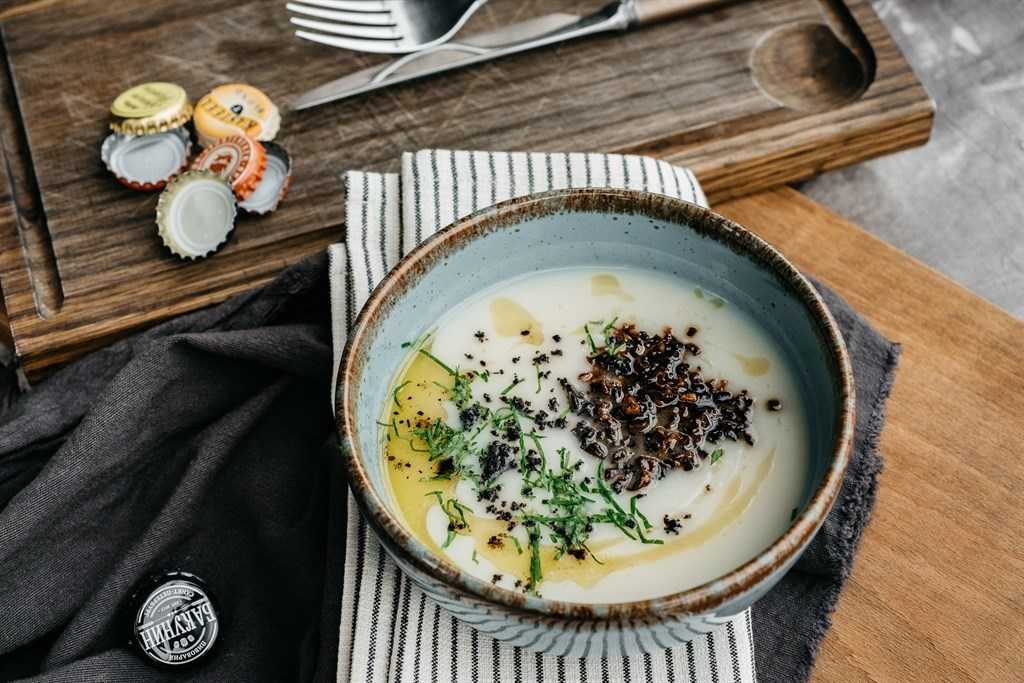 Картофельно-луковый суп с трюфелями рецепт с фото - 1000.menu
