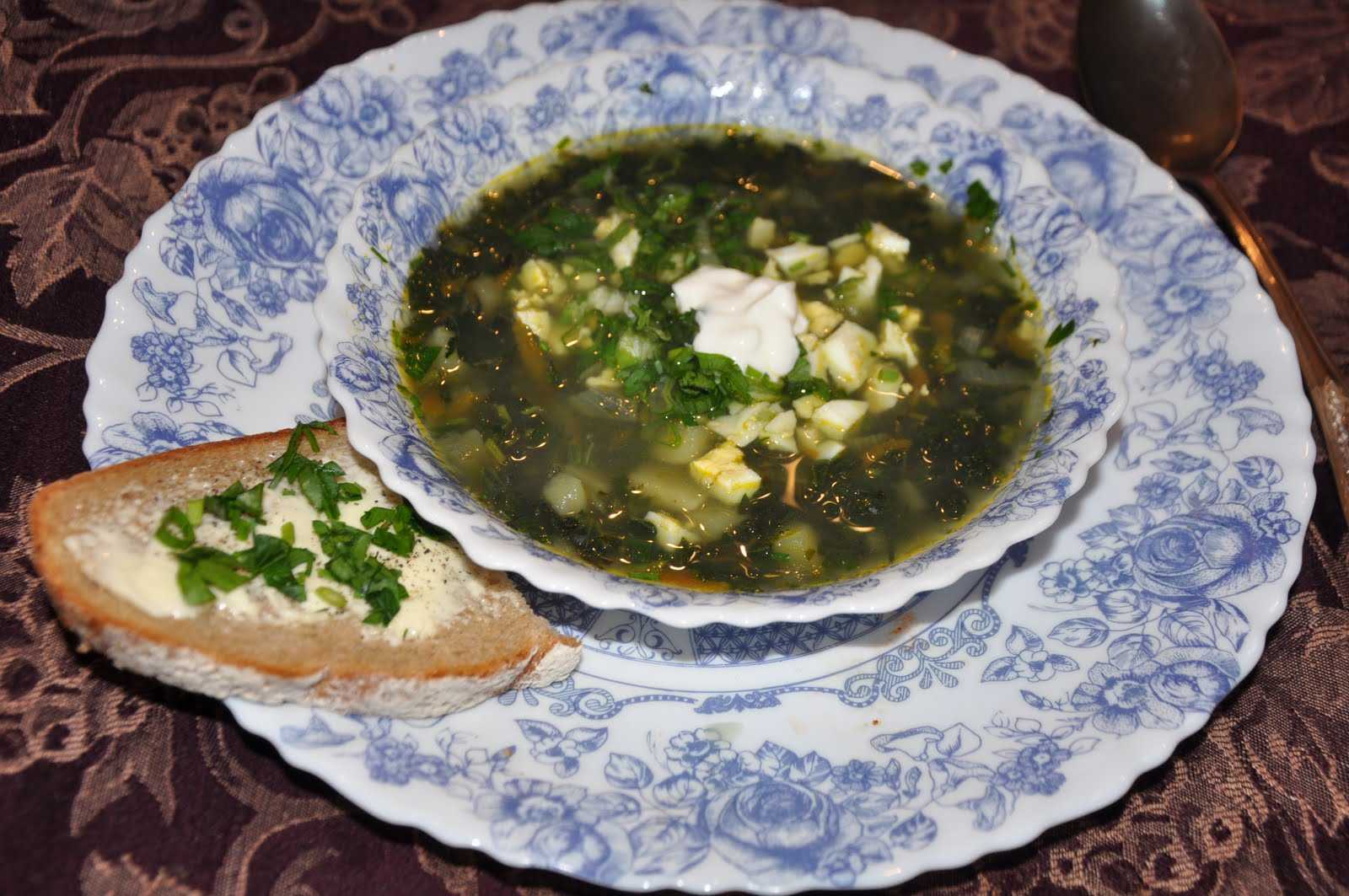 Борщ с крапивой: рецепты супа для здоровья