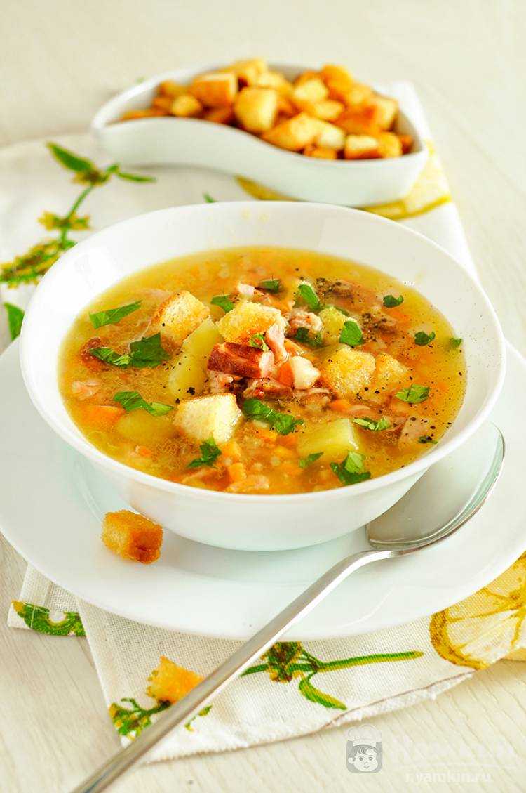 Гороховый суп с копчеными ребрышками и 15 похожих рецептов: видео, фото, калорийность, отзывы - 1000.menu