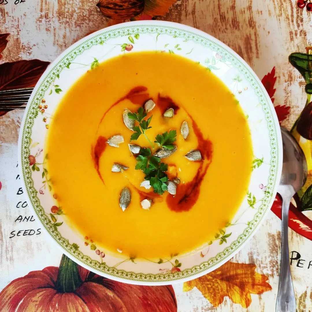 Тыквенный суп с креветками и булгуром - кулинарный рецепт с пошаговыми инструкциями | foodini