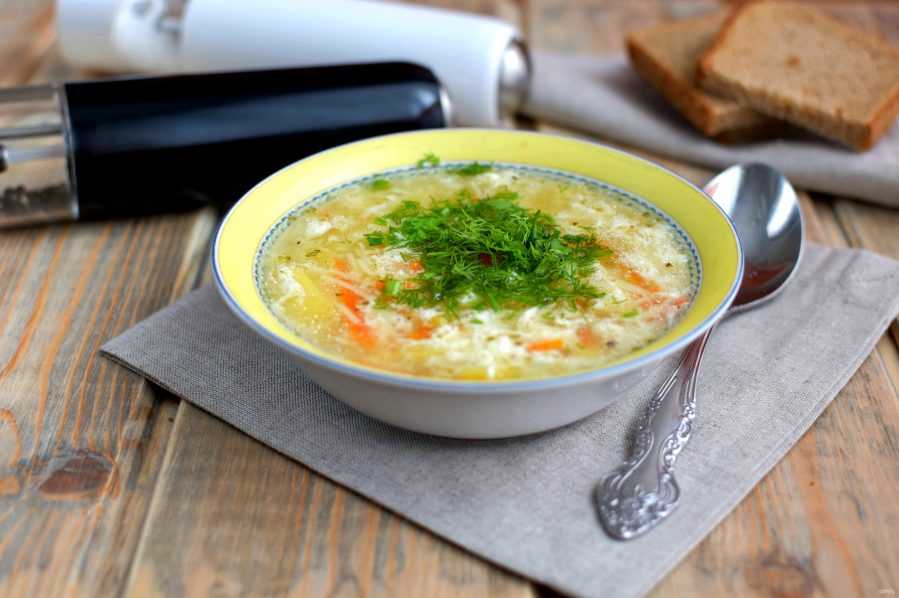 Овощной суп на курином бульоне - для любителей простой и быстрой еды: рецепт с фото и видео