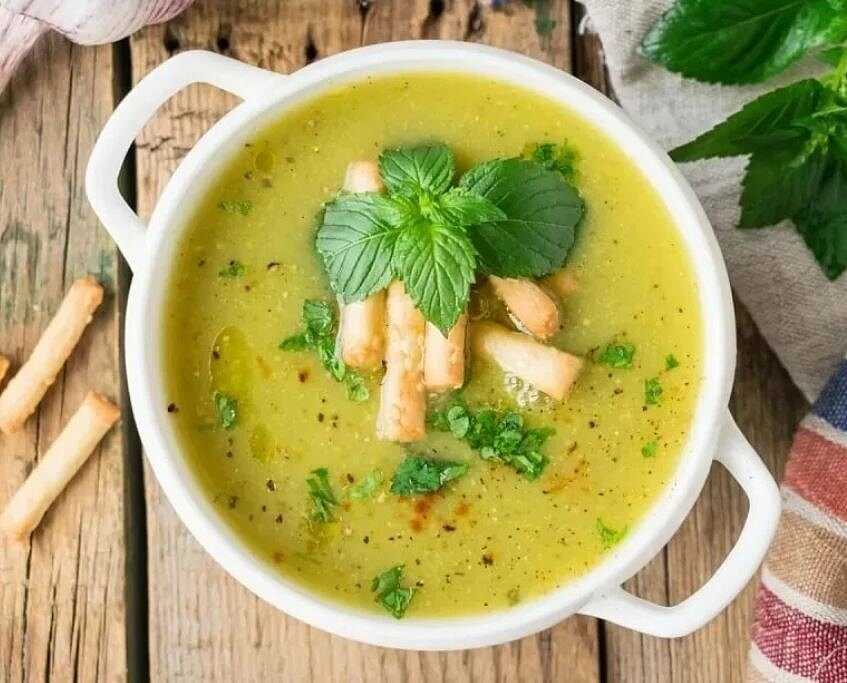 Легкий и вкусный суп пюре из цукини - 4 рецепта