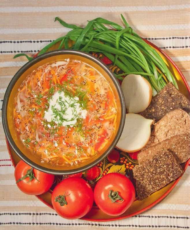Постные щи из капусты - 7 рецептов из свежей и квашеной капусты