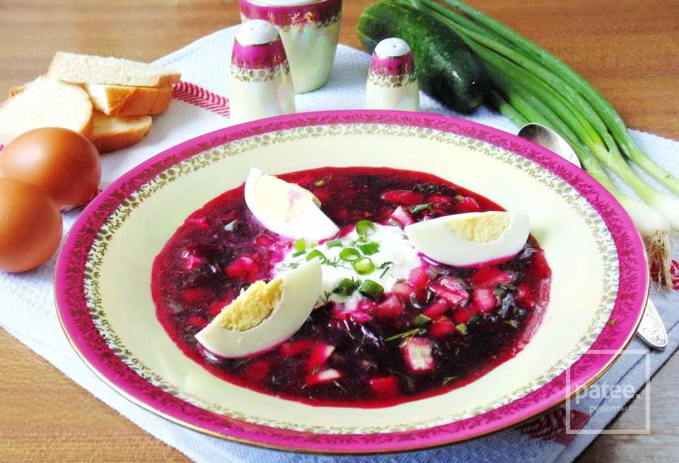 Вкусный красный борщ с курицей и свеклой