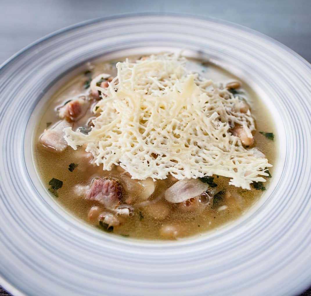 Тосканский суп с фасолью