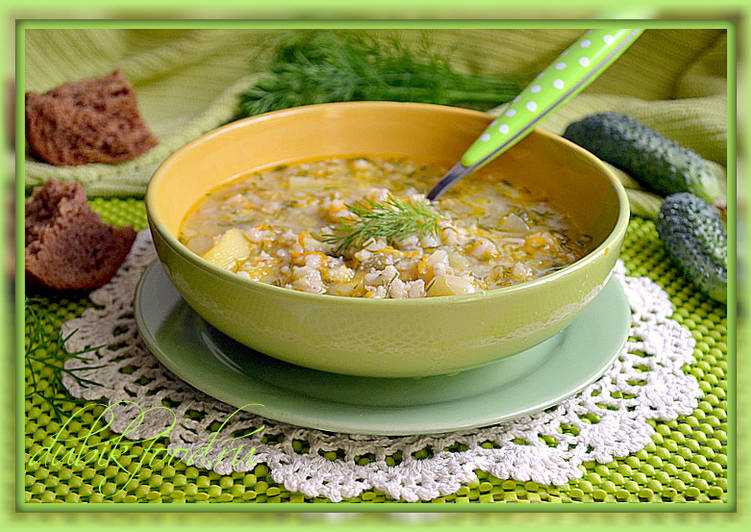 Рассольник с перловкой