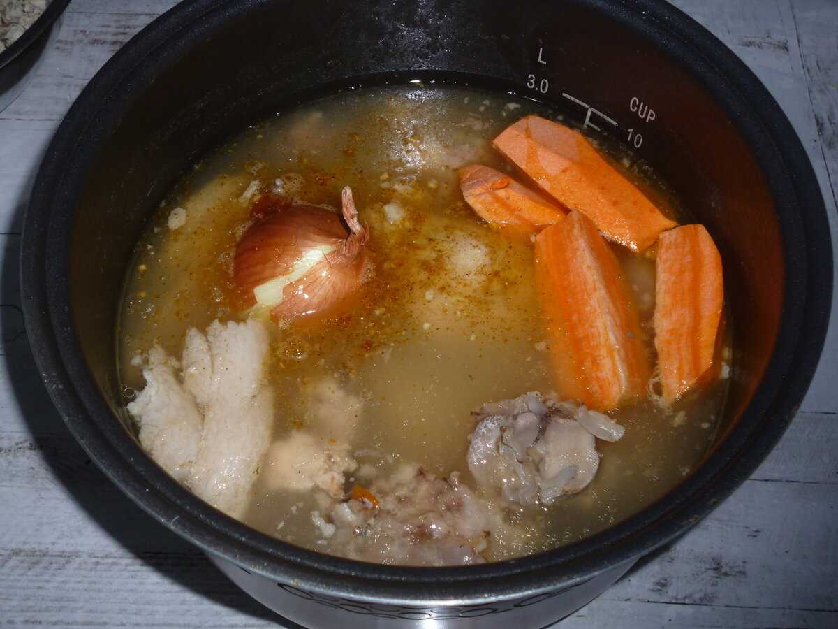 Рисовый суп в мультиварке с курицей