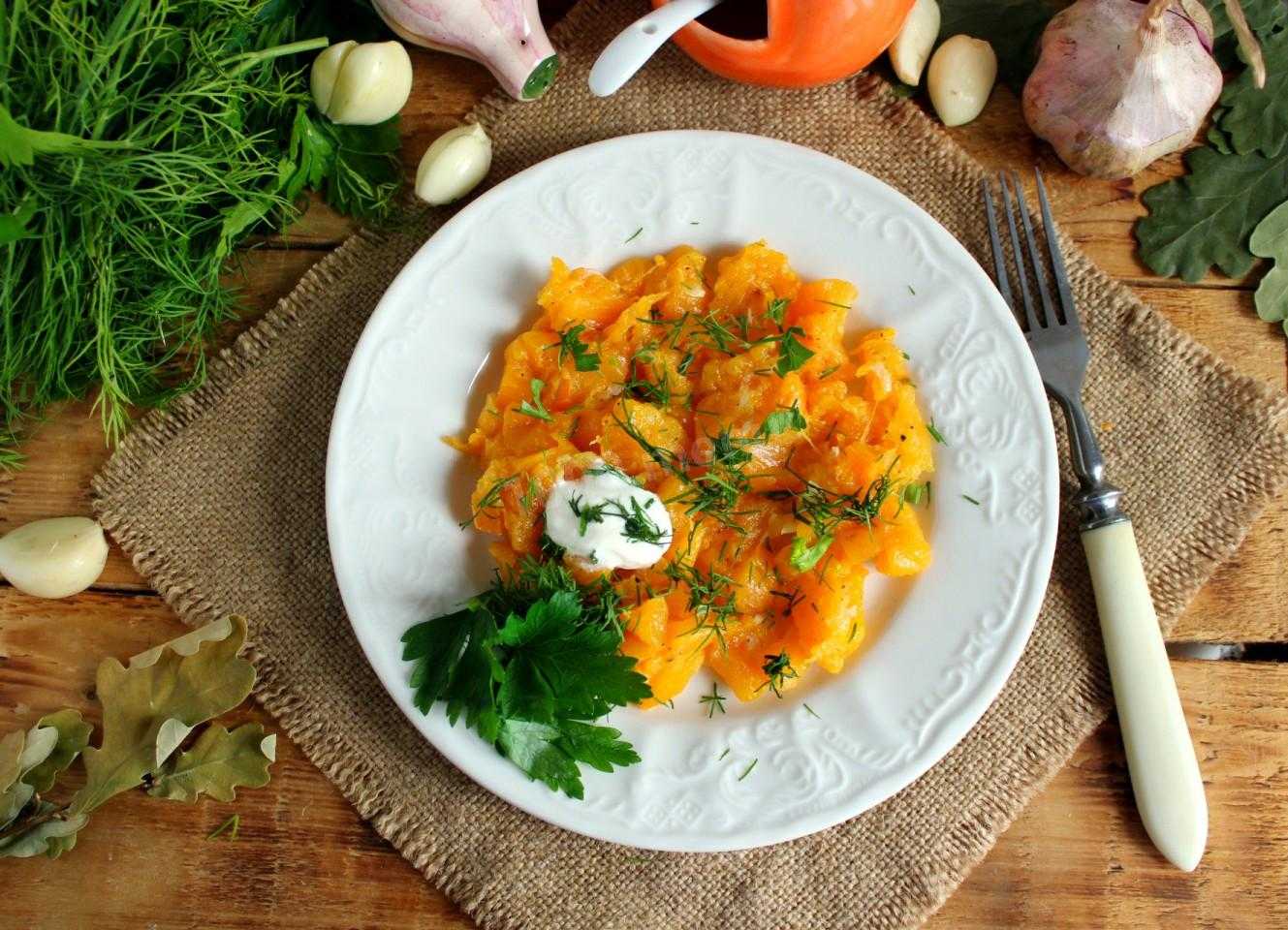 10 тыквенных супов с ярким цветом, вкусом и ароматом